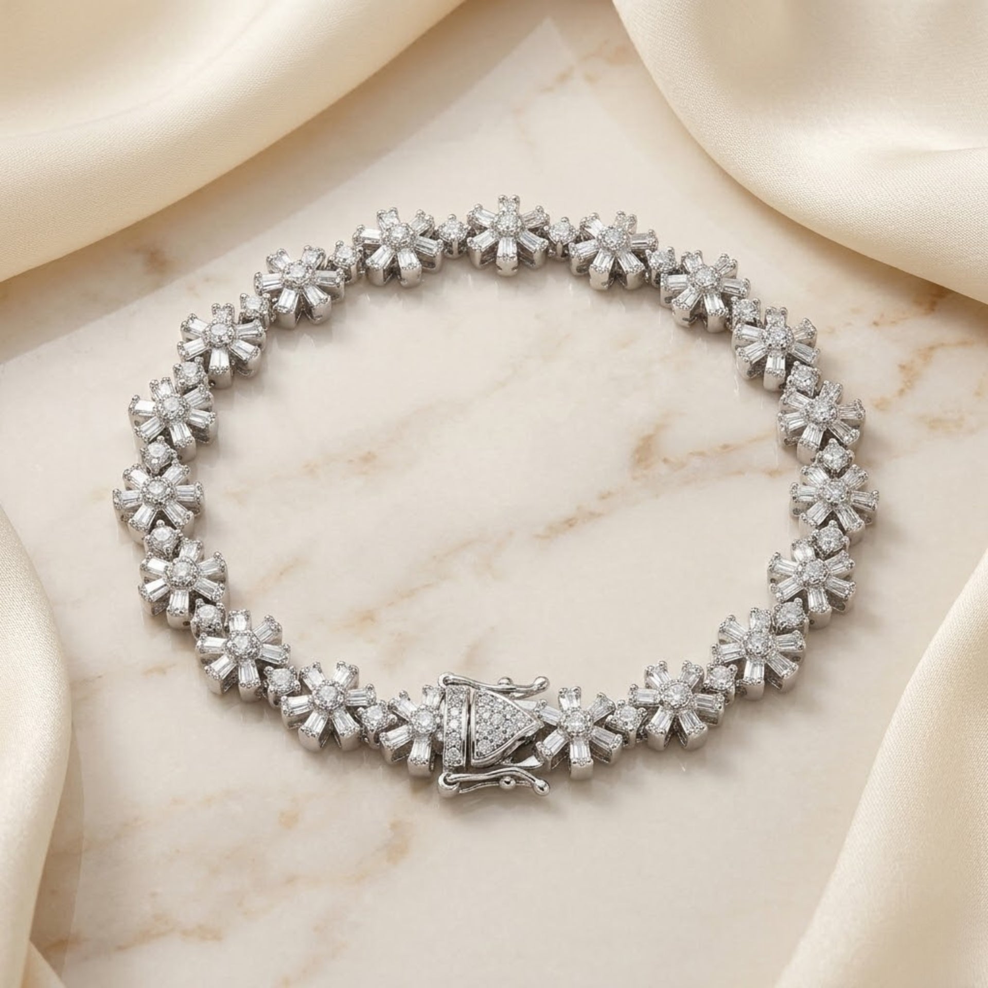 Elegant Sparkling Silver Flower Anklet
