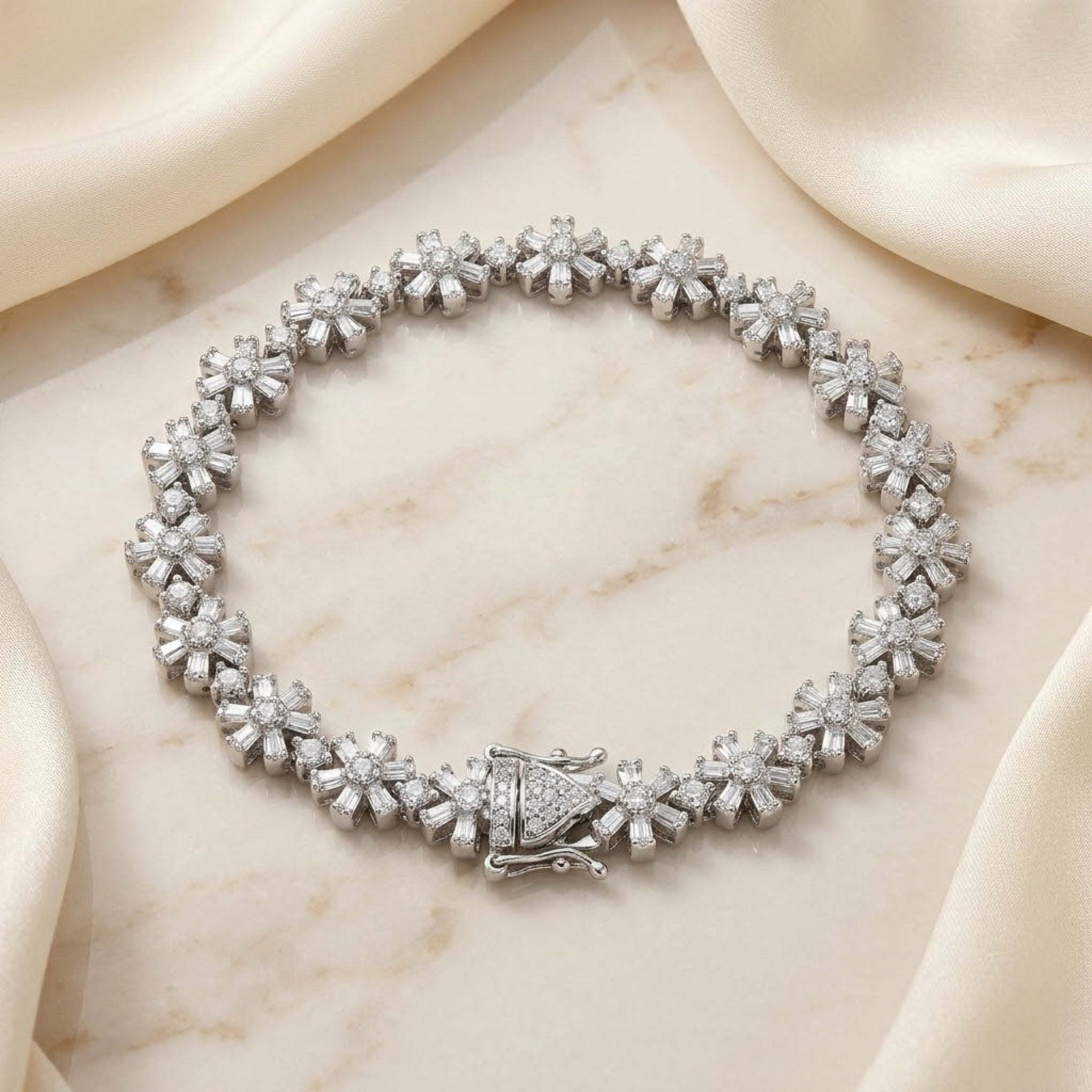 Elegant Sparkling Silver Flower Anklet